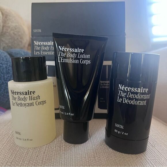 Nécessaire Body Essentials Gift Set Santal Travel Body Wash, Lotion & Deodorant - Picture 3 of 8